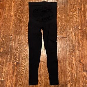 Never worn Blanqi Maternity Leggings